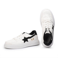 Dynamic Comfort – Men’s Sports Shoes with Maximum Grip